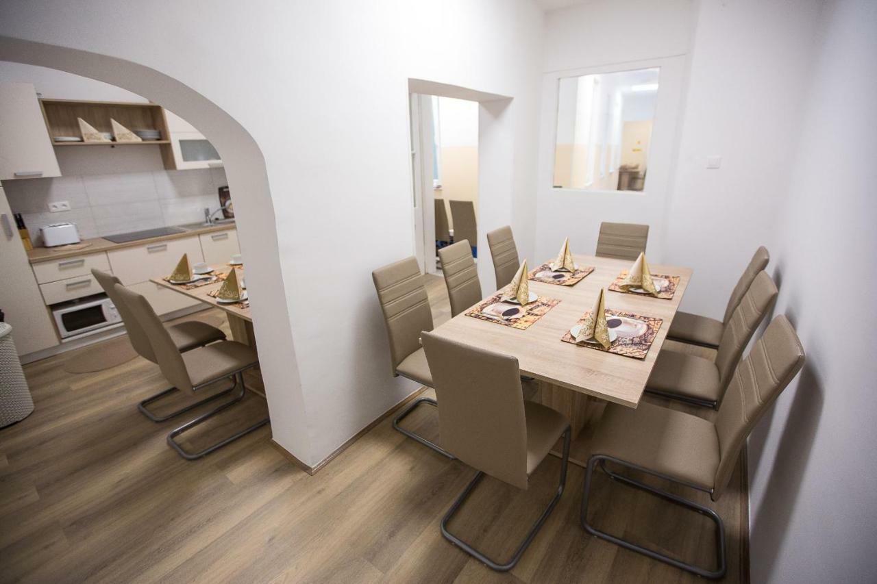 Minidorm Rooms In Heart Of City Center ماريبور المظهر الخارجي الصورة